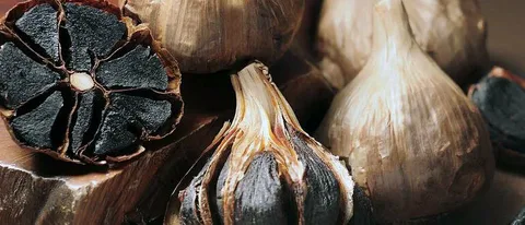 تصویر 4 از سیر سیاه هندی وارداتی با تخمیر طولانی و طعم کاراملی منحصر به فرد